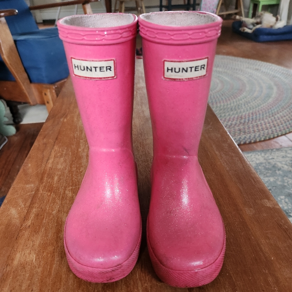 HUNTER First Classic Starcloud boots. UK 7/US 8. Glitter pink.
